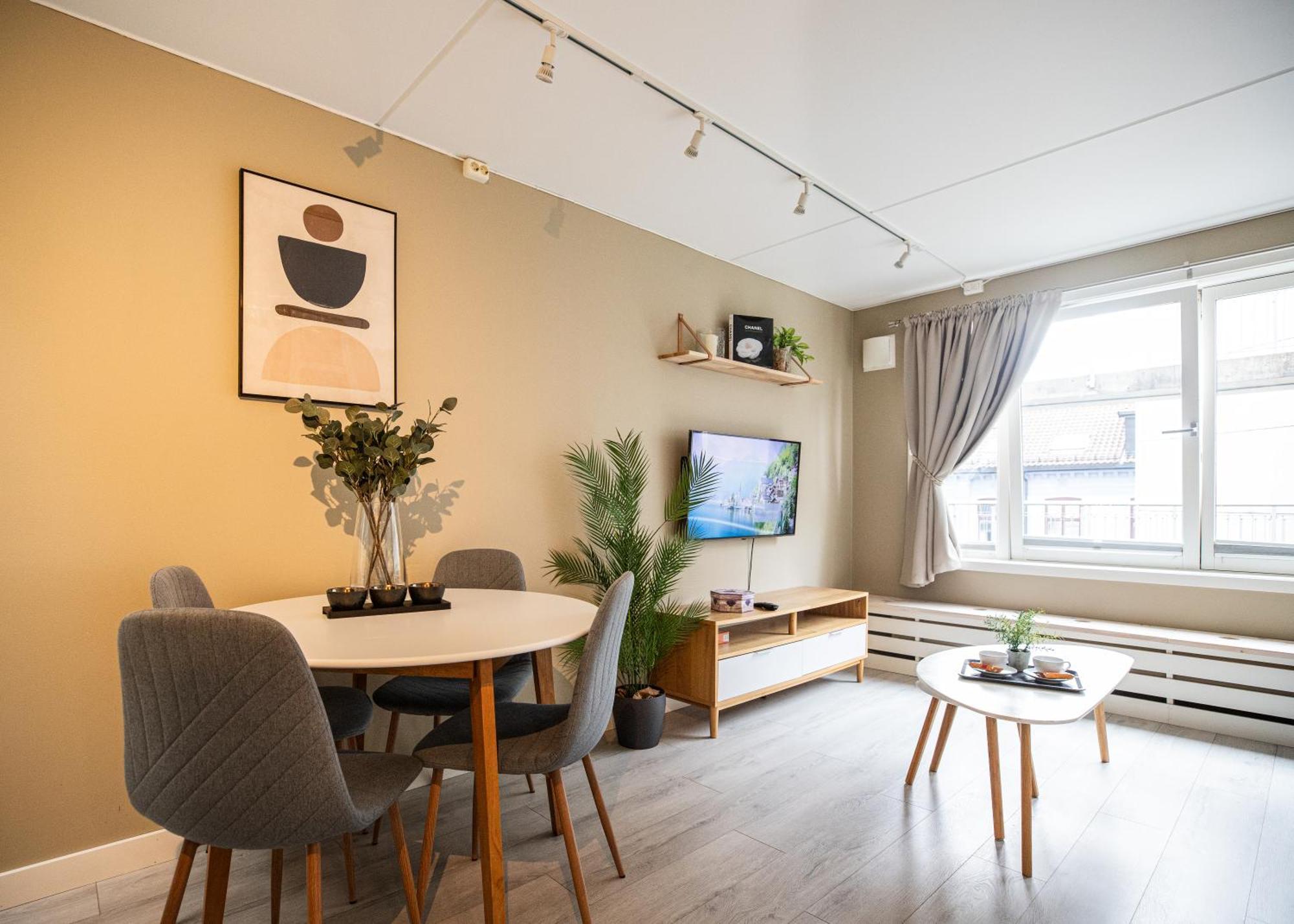Ultracentral Duplex With Private Rooftop Terrace Apartment